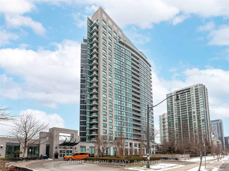 702 - 28 Harrison Garden Boulevard