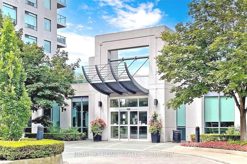 702 - 28 Harrison Garden Boulevard