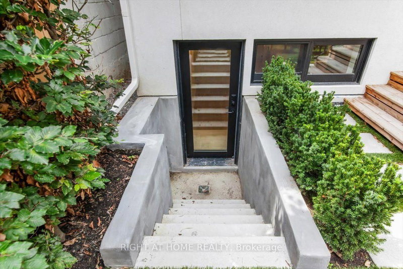 LOWER - 431 Arlington Avenue
