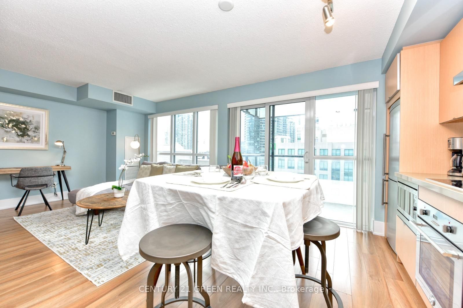 300 Front Street W, Unit 1014 - Photo 7