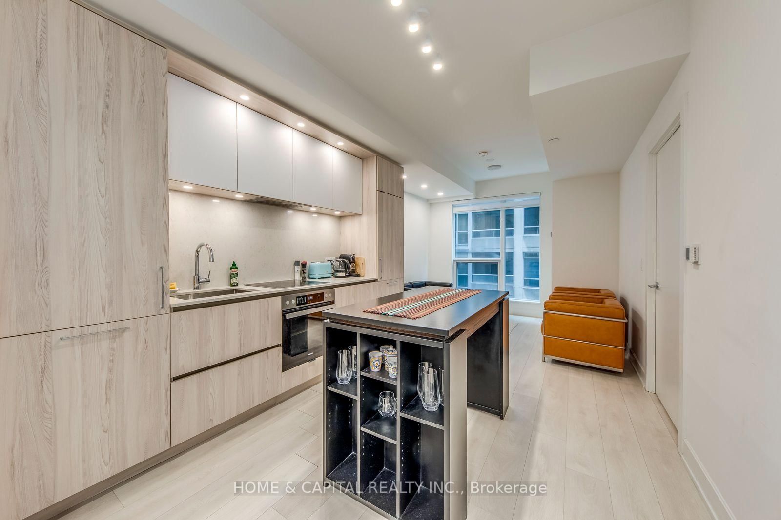 403 (Furnished) - 15 MERCER Street, Toronto 4
