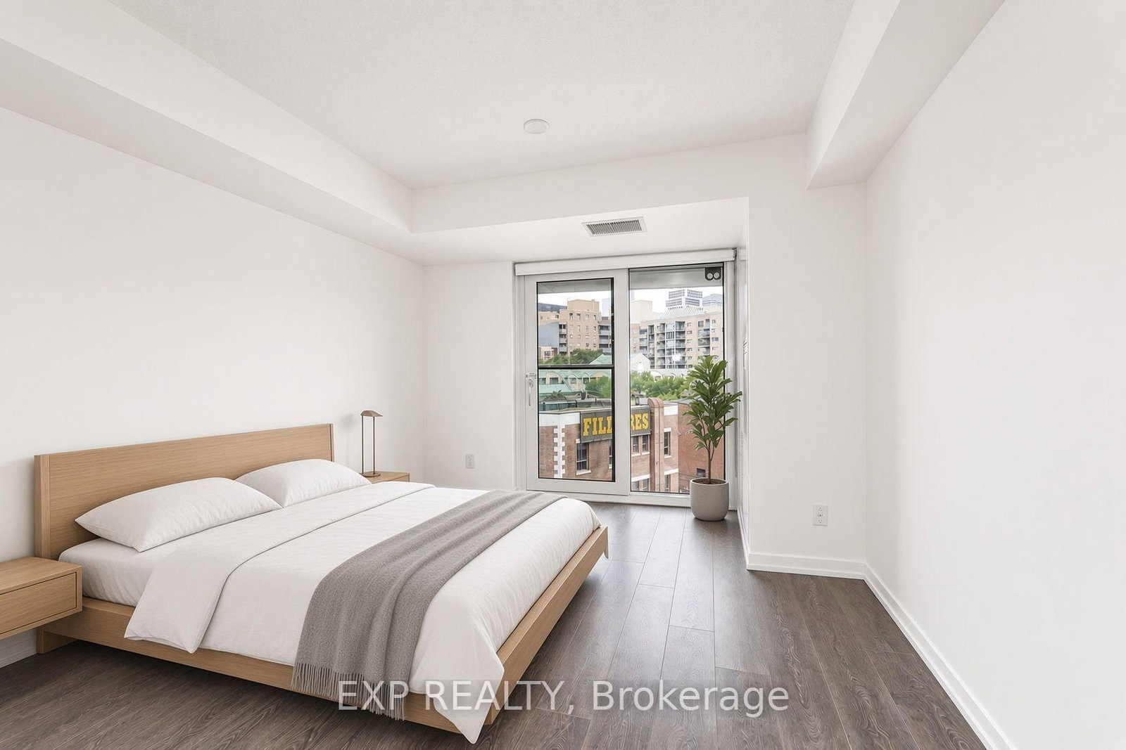 219 Dundas Street E • #610 • Toronto, ON photo 8