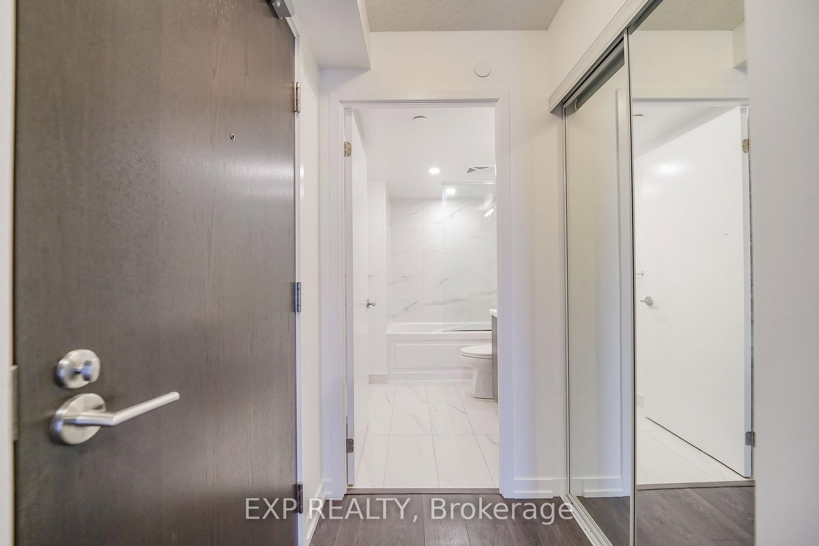 219 Dundas Street E • #610 • Toronto, ON photo 9