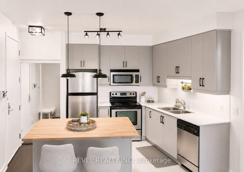 # 2501 - 1 Scott Street
