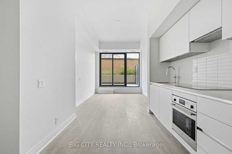 215 - 25 Frederick Todd Way