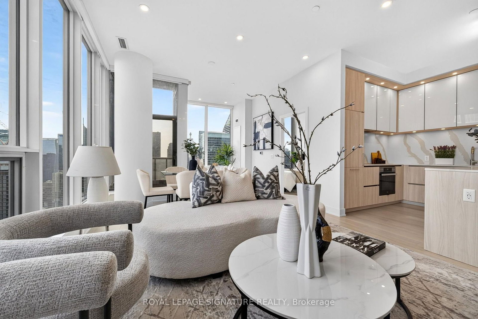 15 Mercer Street • #4005 • Toronto, ON photo 10