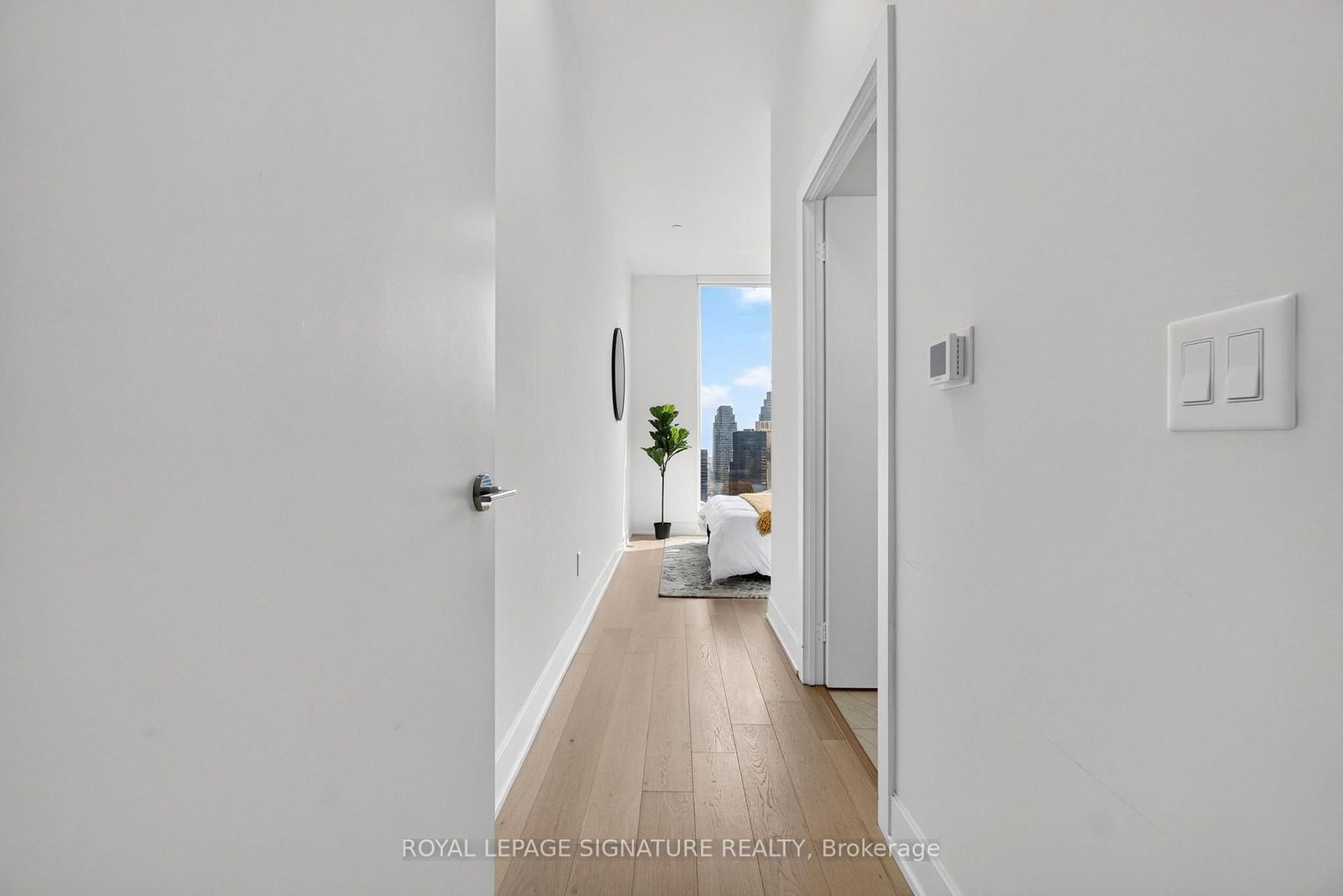 15 Mercer Street • #4005 • Toronto, ON photo 23
