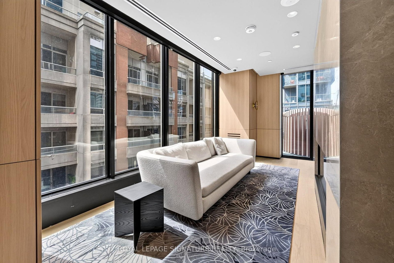 15 Mercer Street • #4005 • Toronto, ON photo 32