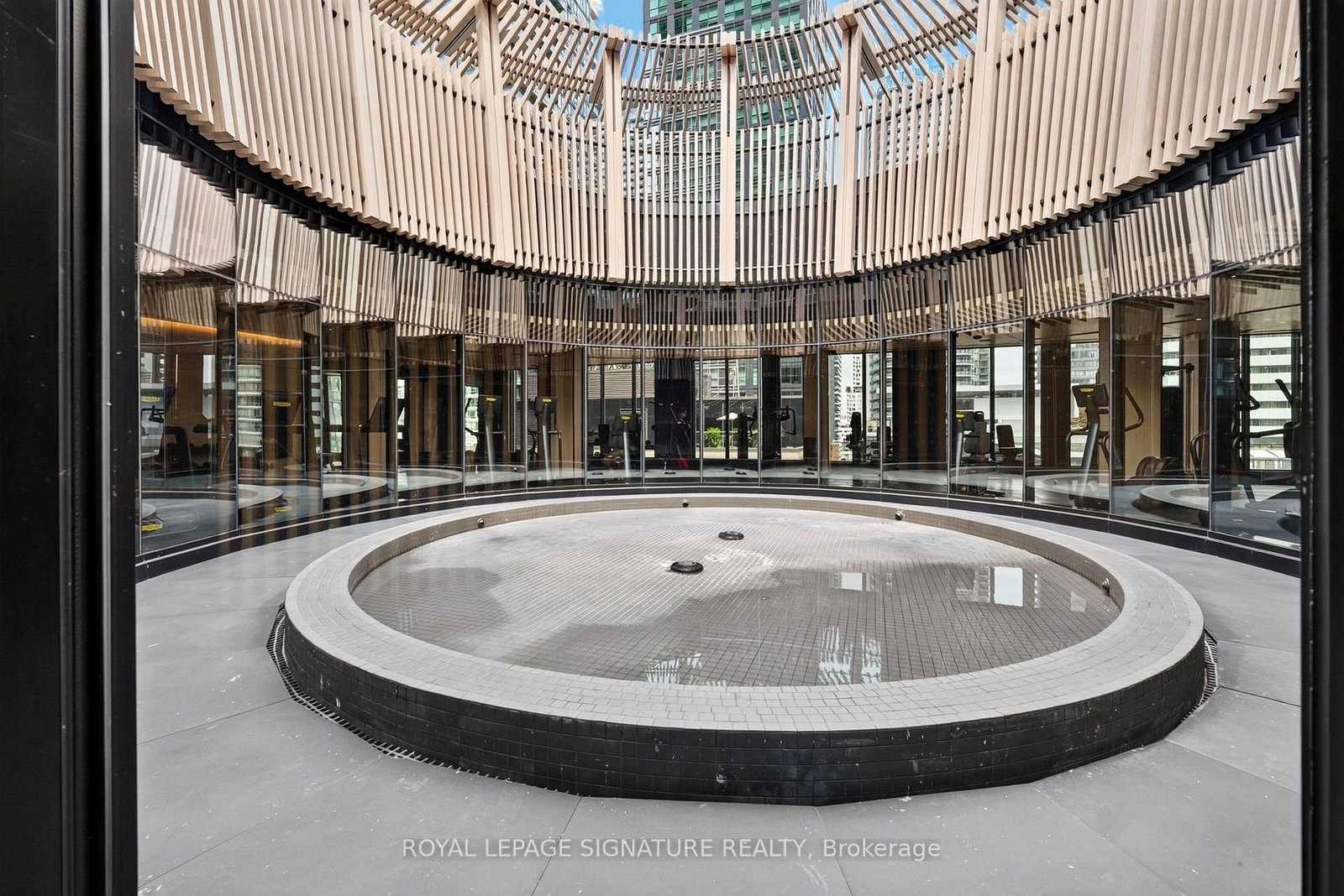 15 Mercer Street • #4005 • Toronto, ON photo 39