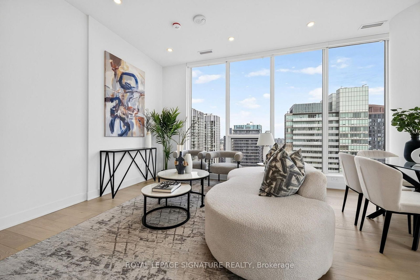 15 Mercer Street • #4005 • Toronto, ON photo 9