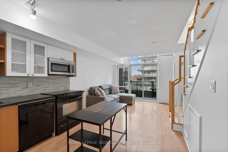 831 - 600 Fleet Street