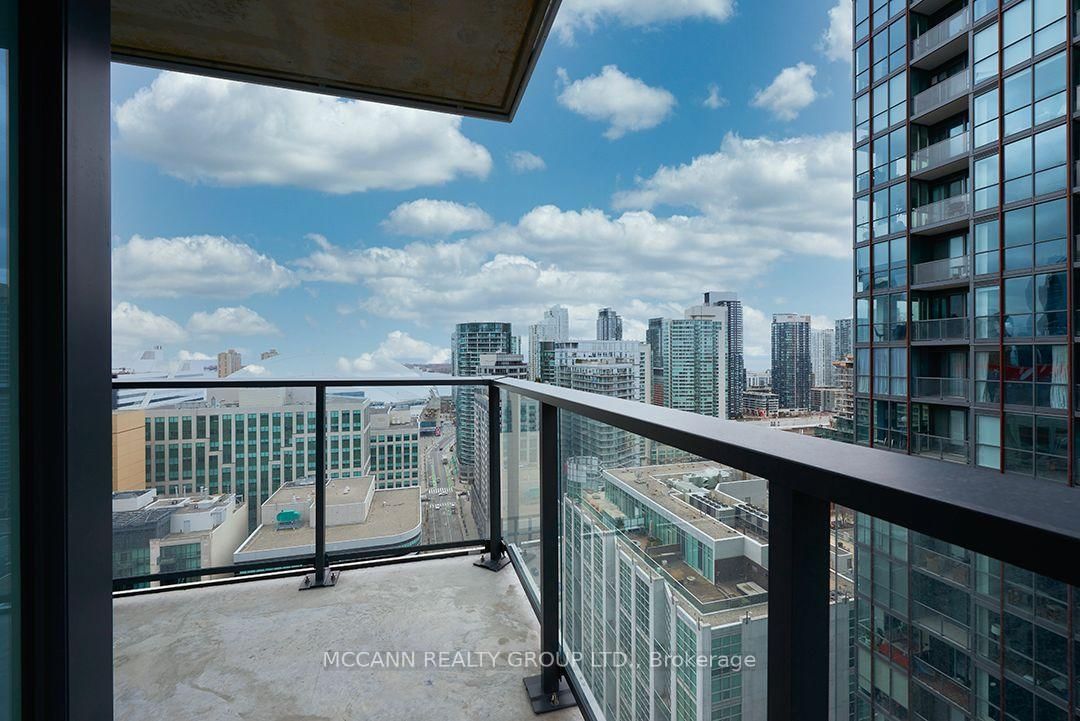 115 Blue Jays Way • #2805 • Toronto, ON photo 13