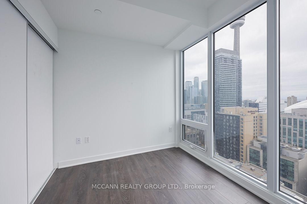 115 Blue Jays Way • #2805 • Toronto, ON photo 8