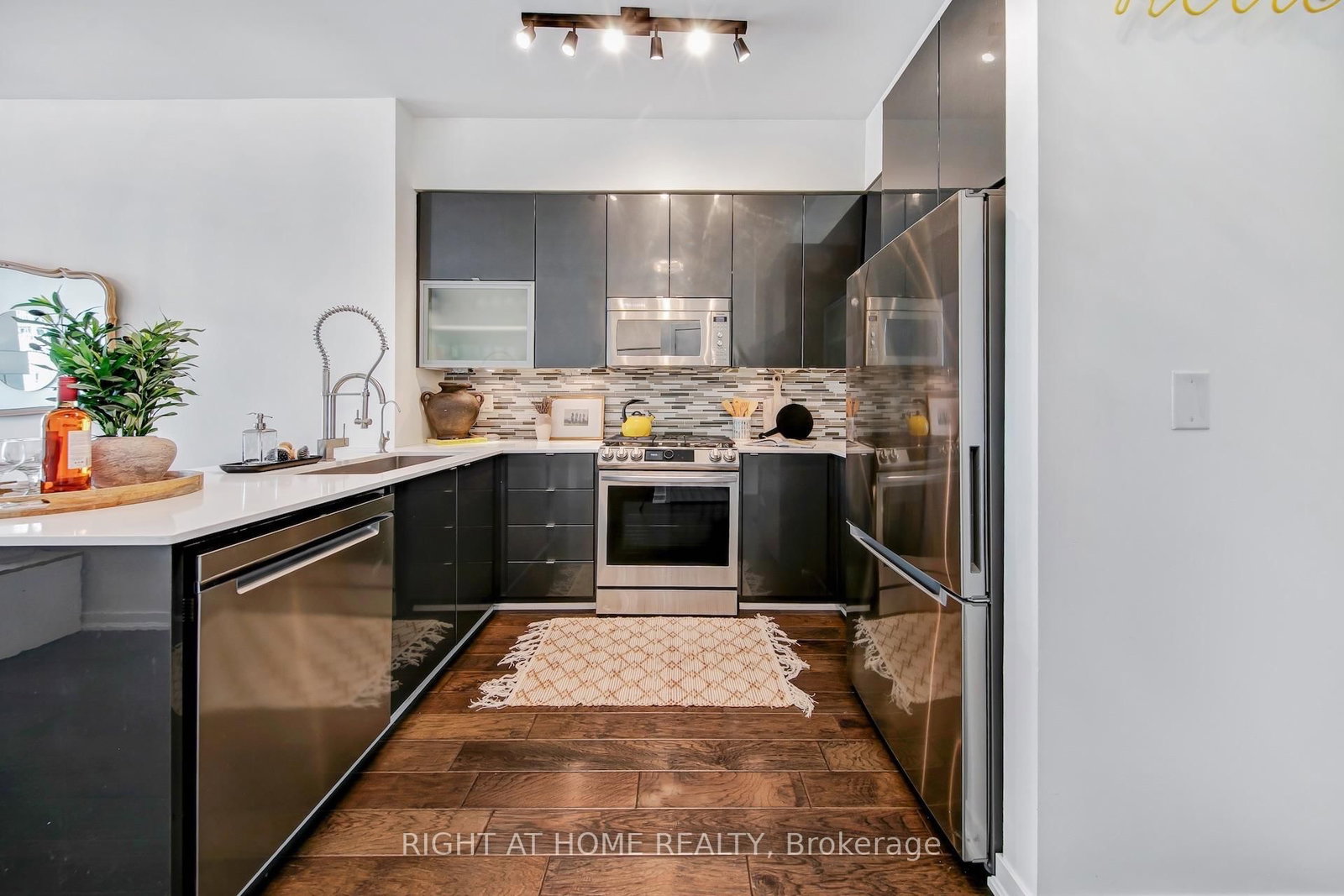 69 Lynn Williams Street • #PH03 • Toronto, ON photo 8