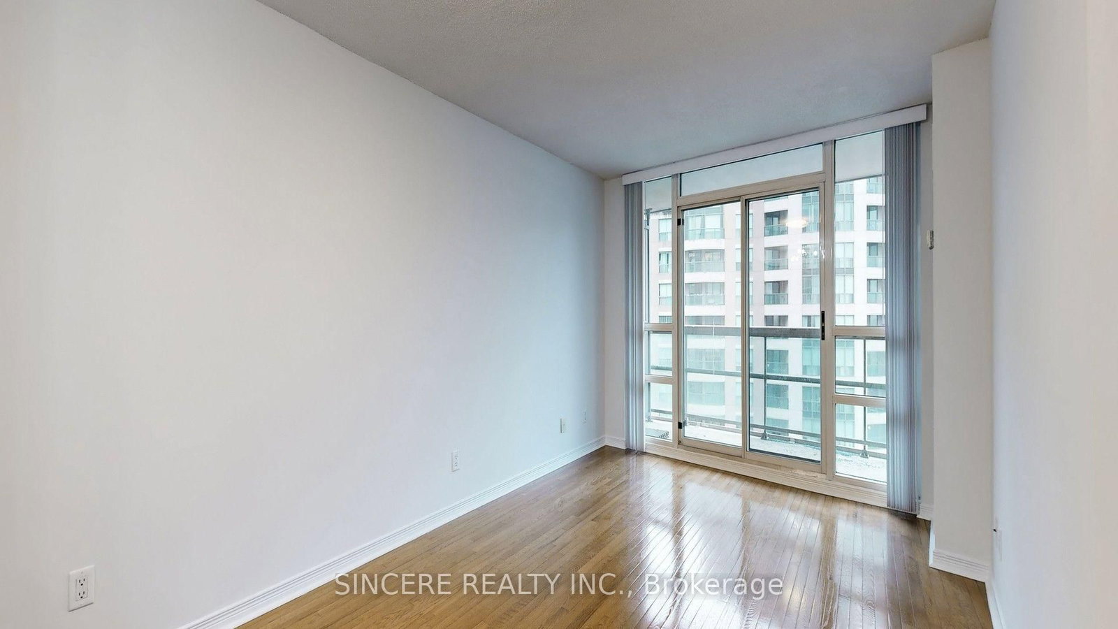503 Beecroft Road • #1803 • Toronto, ON photo 10