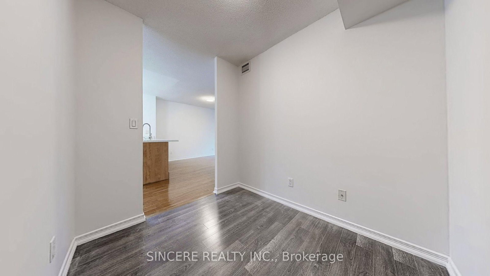 503 Beecroft Road • #1803 • Toronto, ON photo 19