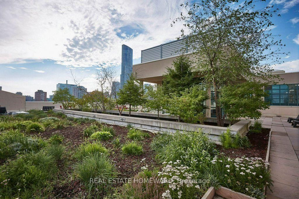 155 Dalhousie Street • #PH1 • Toronto, ON photo 45