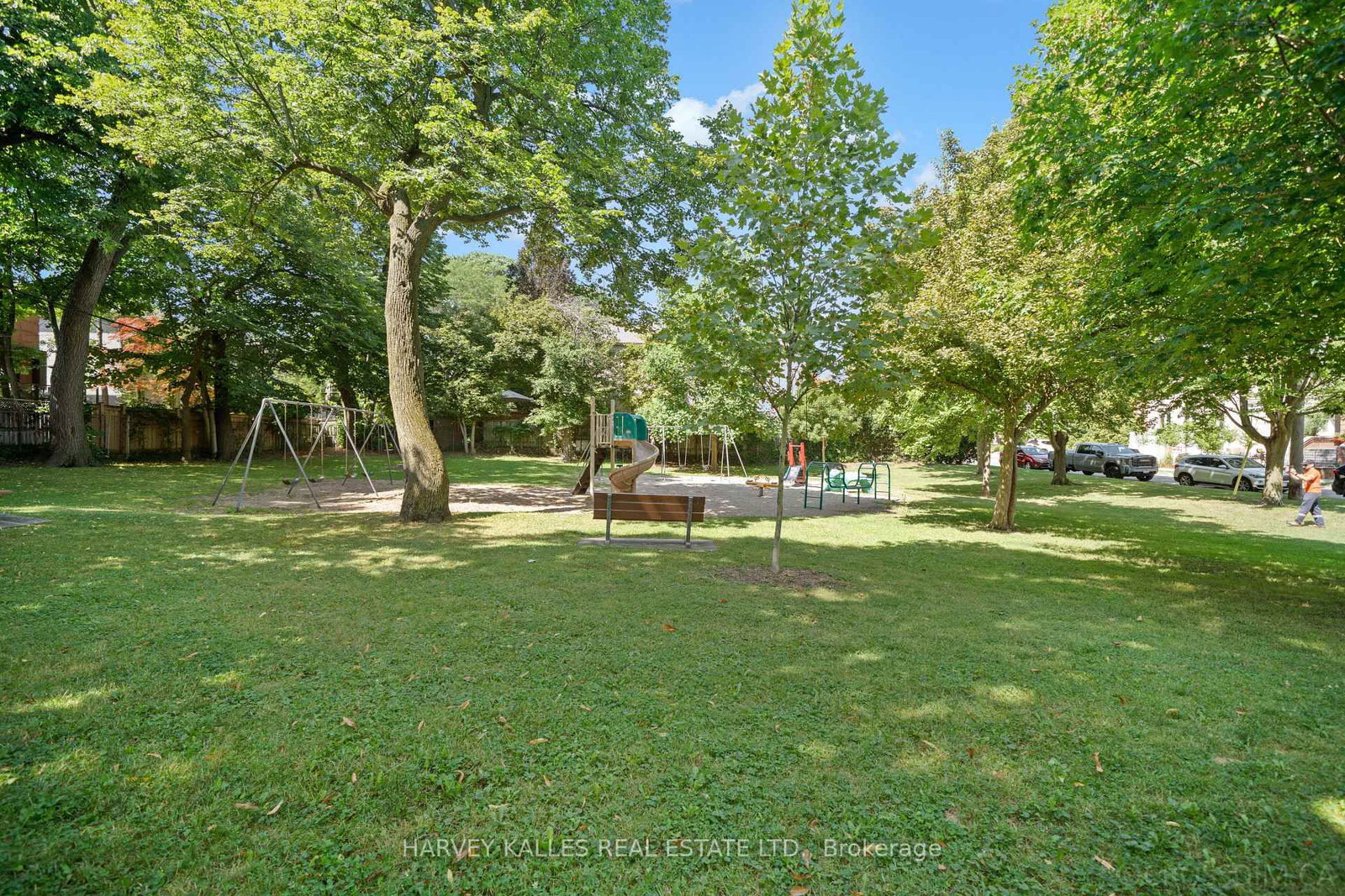 434 Bedford Park Avenue • Toronto, ON photo 50