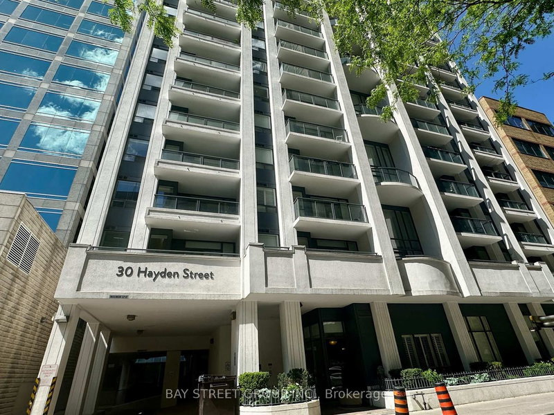 405 - 30 Hayden Street