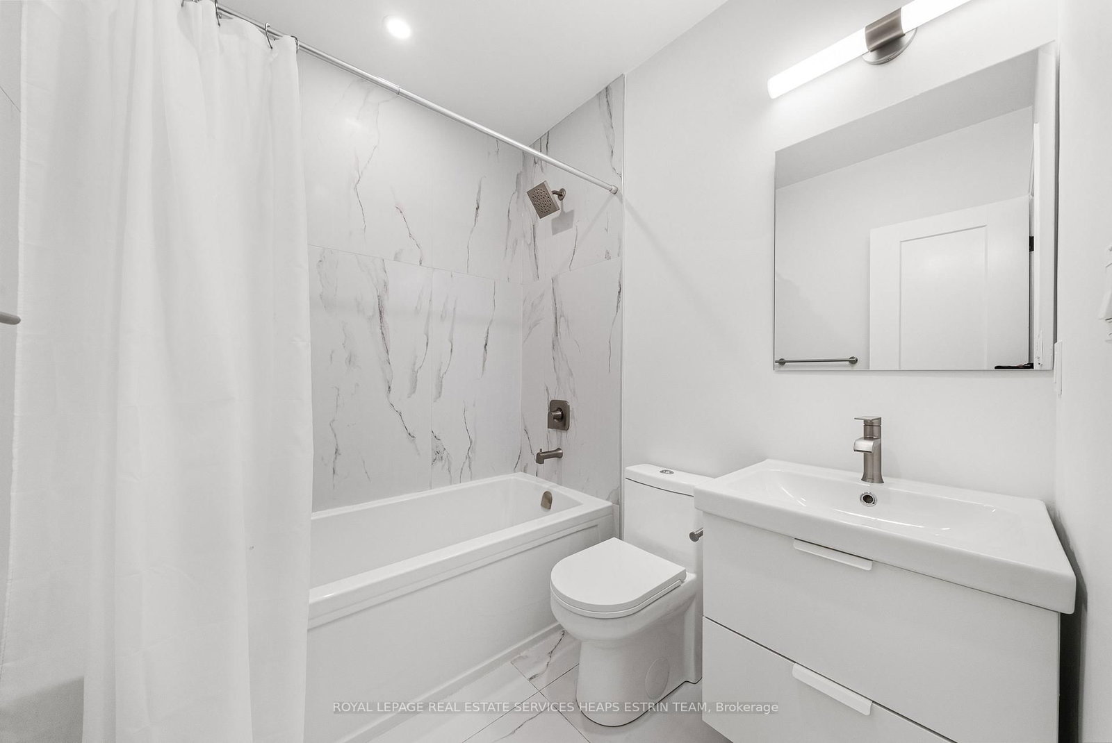 247A Lippincott Street • Toronto, ON photo 20