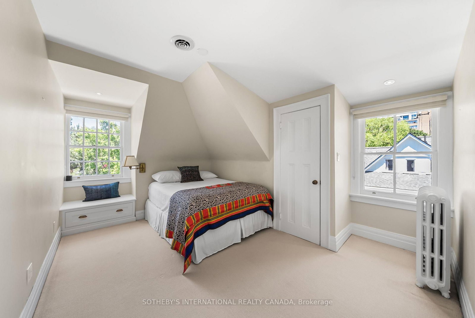 236 Poplar Plains Road • Toronto, ON photo 39