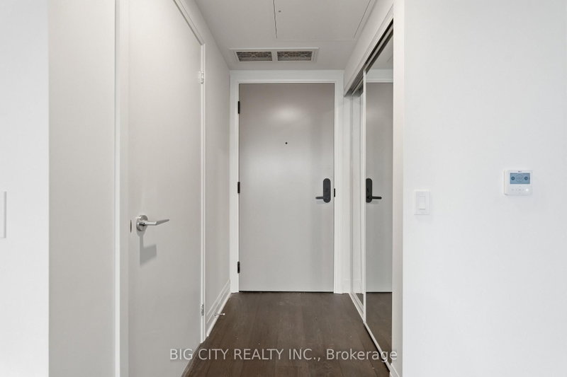 1708 - 25 Frederick Todd Way