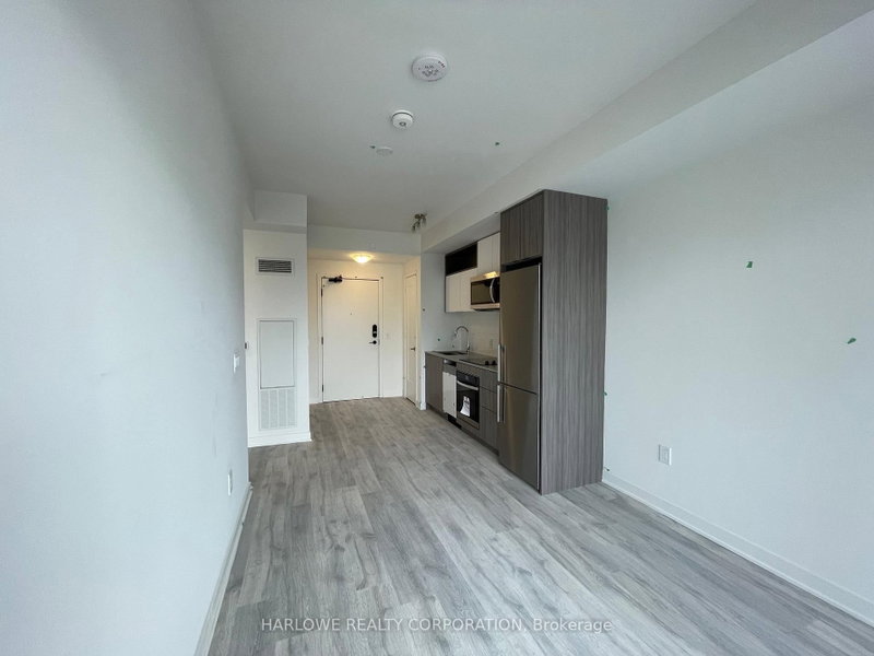 1278 W - 135 Lower Sherbourne Street