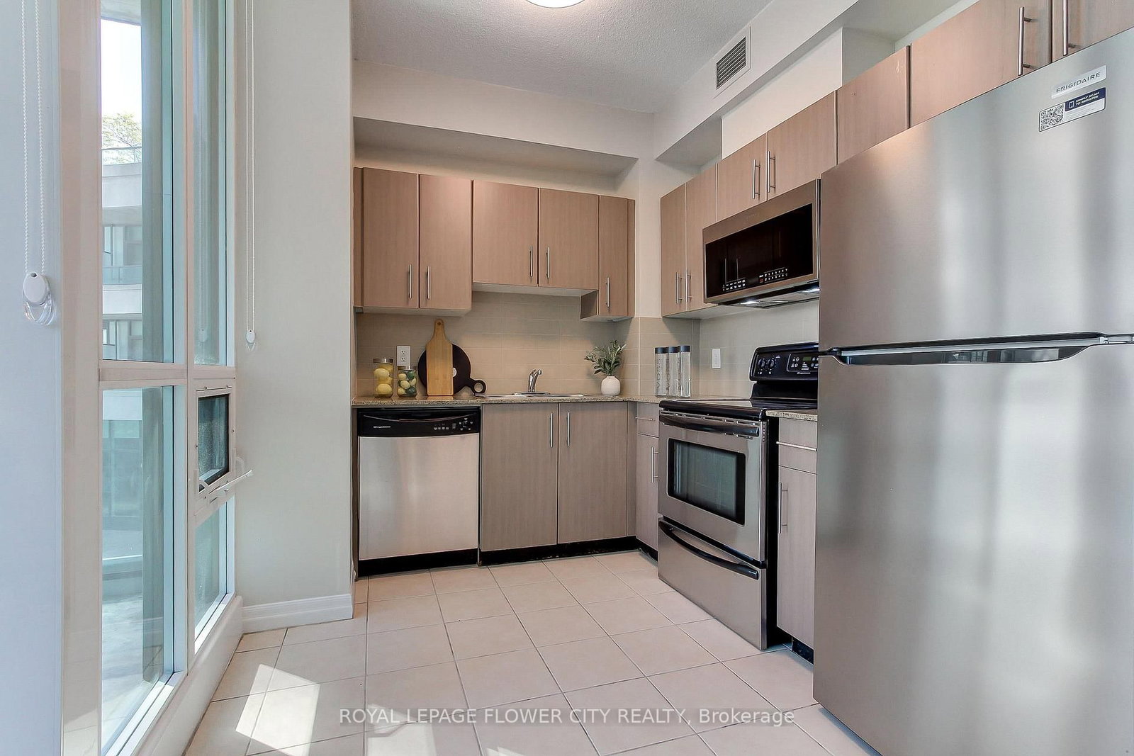 12 Yonge Street • #302 • Toronto, ON photo 14