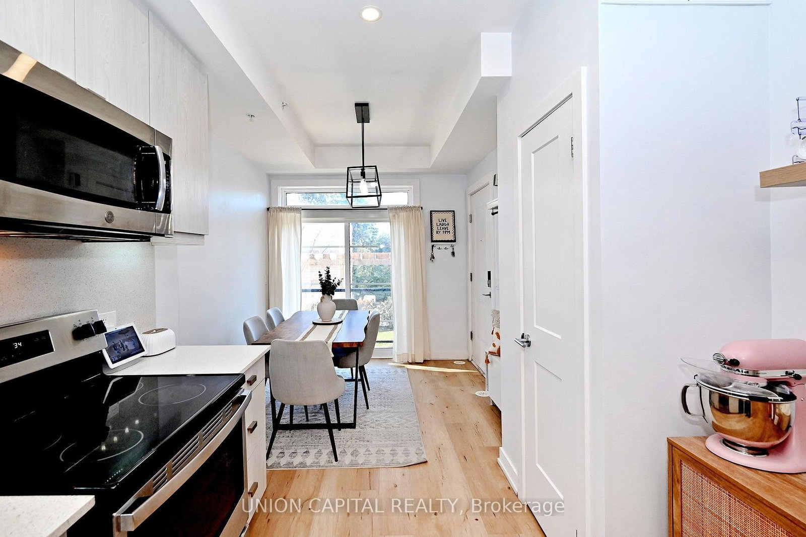 57 Finch Avenue W • #39 • Toronto, ON photo 12
