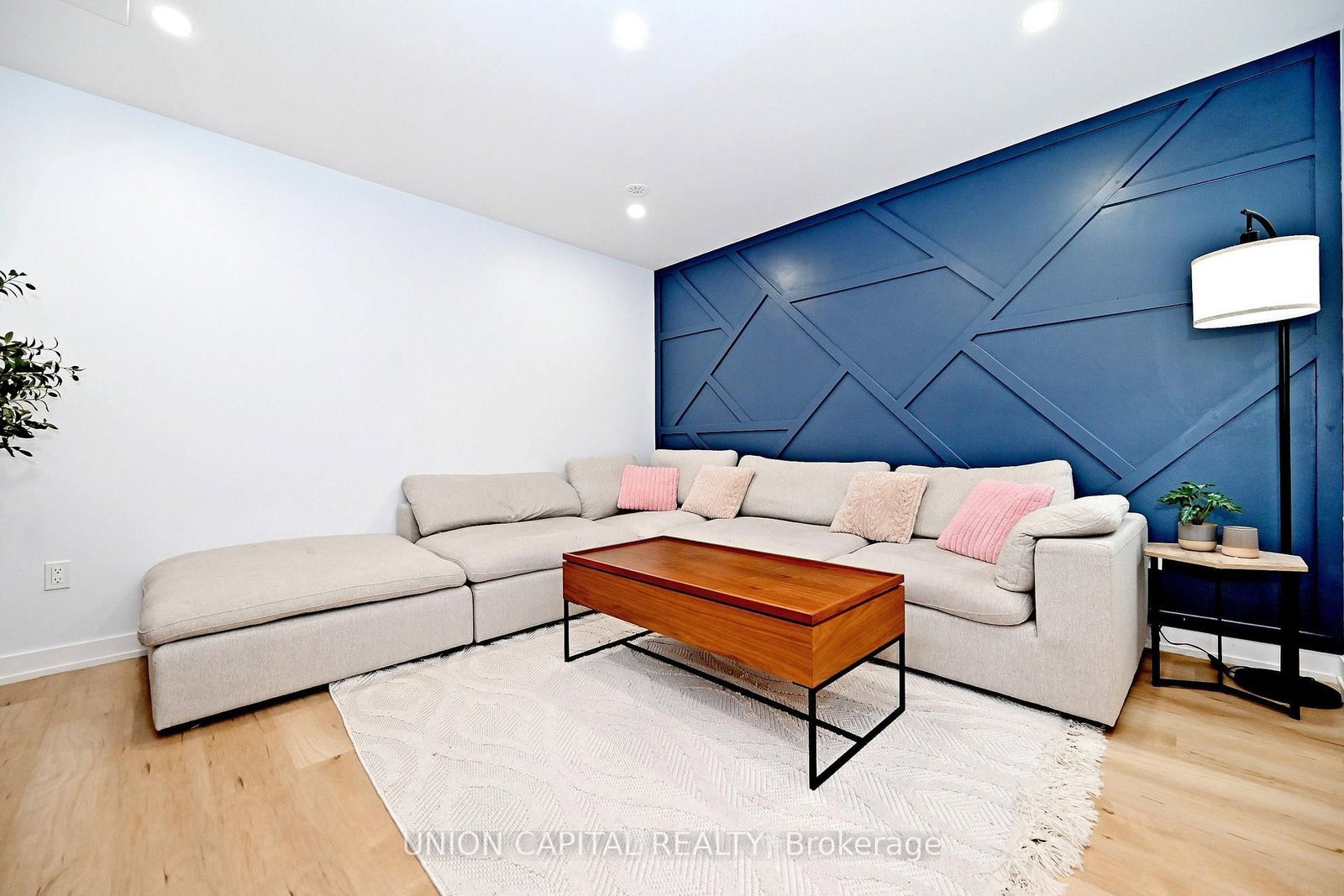 57 Finch Avenue W • #39 • Toronto, ON photo 26
