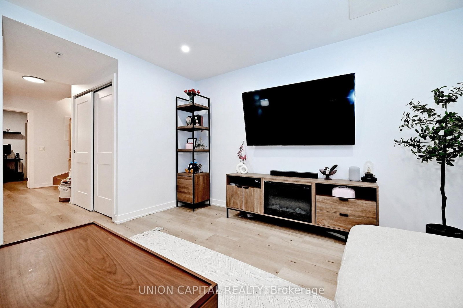 57 Finch Avenue W, Unit 39 - Photo 28
