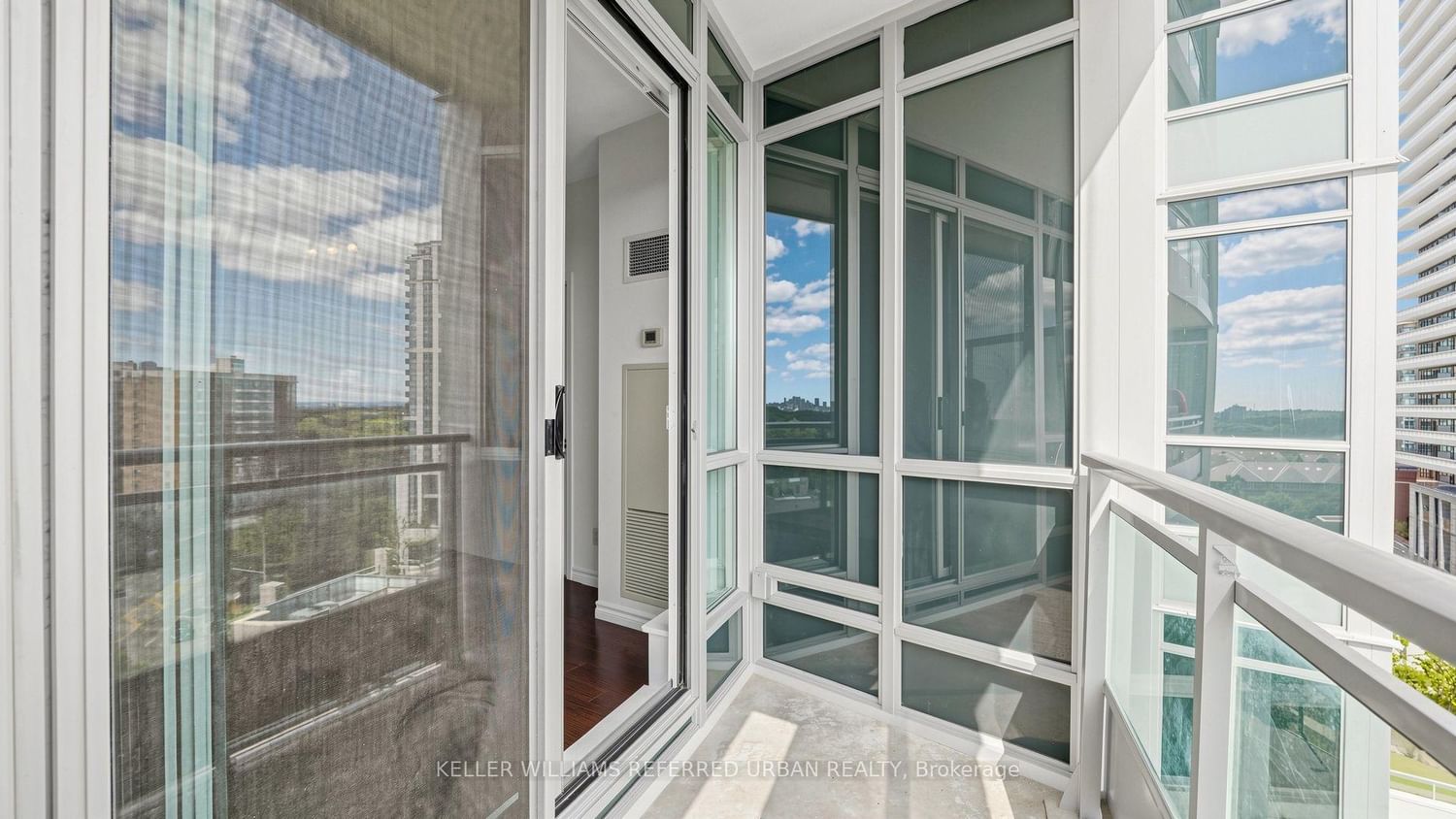 18 Holmes Avenue • #912 • Toronto, ON photo 13
