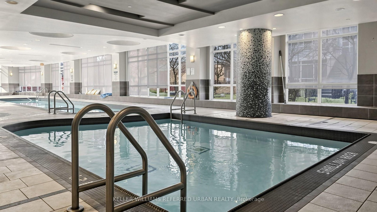 18 Holmes Avenue • #912 • Toronto, ON photo 16