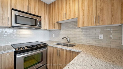 18 Holmes Avenue • #912 • Toronto, ON photo 8