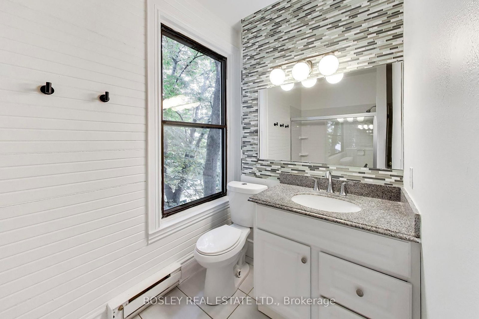 295 Seaton Street • Toronto, ON photo 11