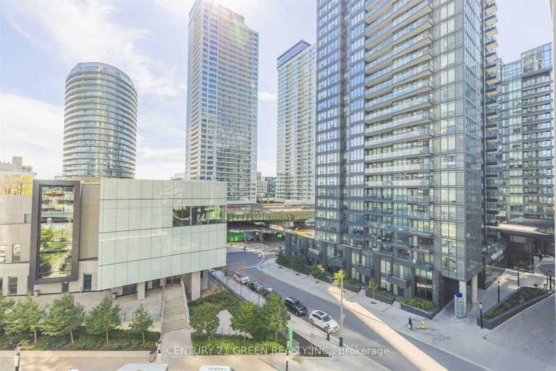705 - 85 Queens Wharf Road