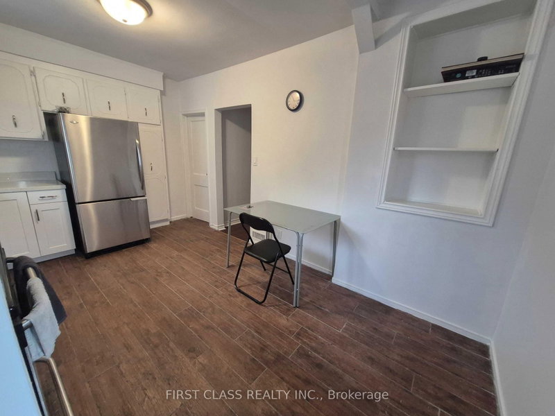 1st Floor - 97 Bude Street