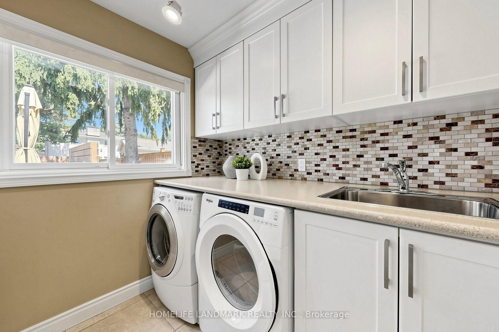 56 Kentland Crescent • Toronto, ON photo 16