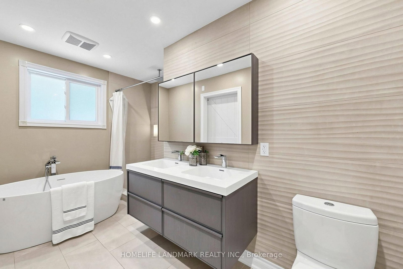 56 Kentland Crescent • Toronto, ON photo 21