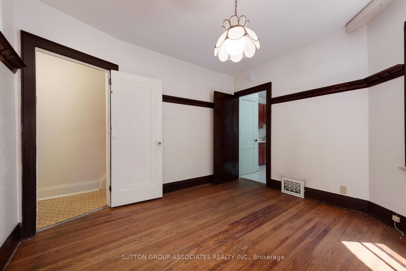 155 Earlsdale Avenue • Toronto, ON photo 8