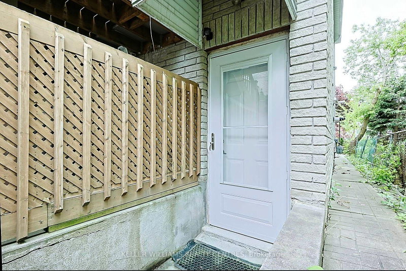 Bsmt - 61 Fairchild Avenue