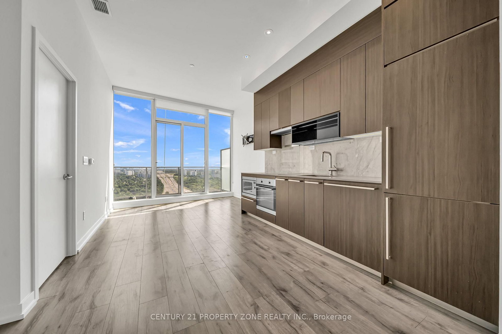 115 Mcmahon Drive • #Ph09 • Toronto, ON photo 22