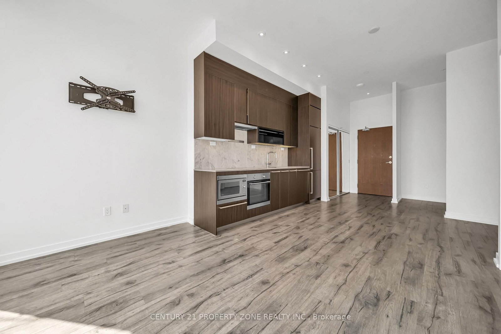 115 Mcmahon Drive • #Ph09 • Toronto, ON photo 28