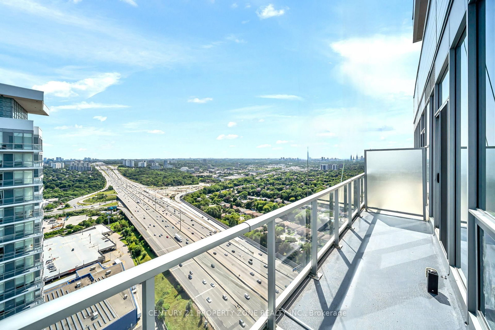 115 Mcmahon Drive • #Ph09 • Toronto, ON photo 35