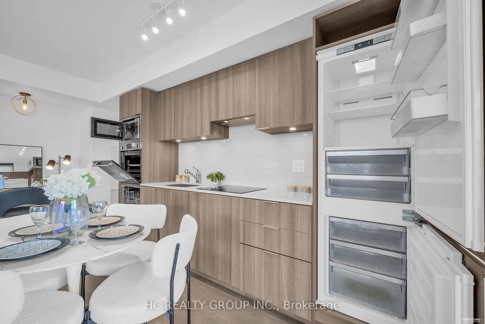 11 Wellesley Street W • #3408 • Toronto, ON photo 16