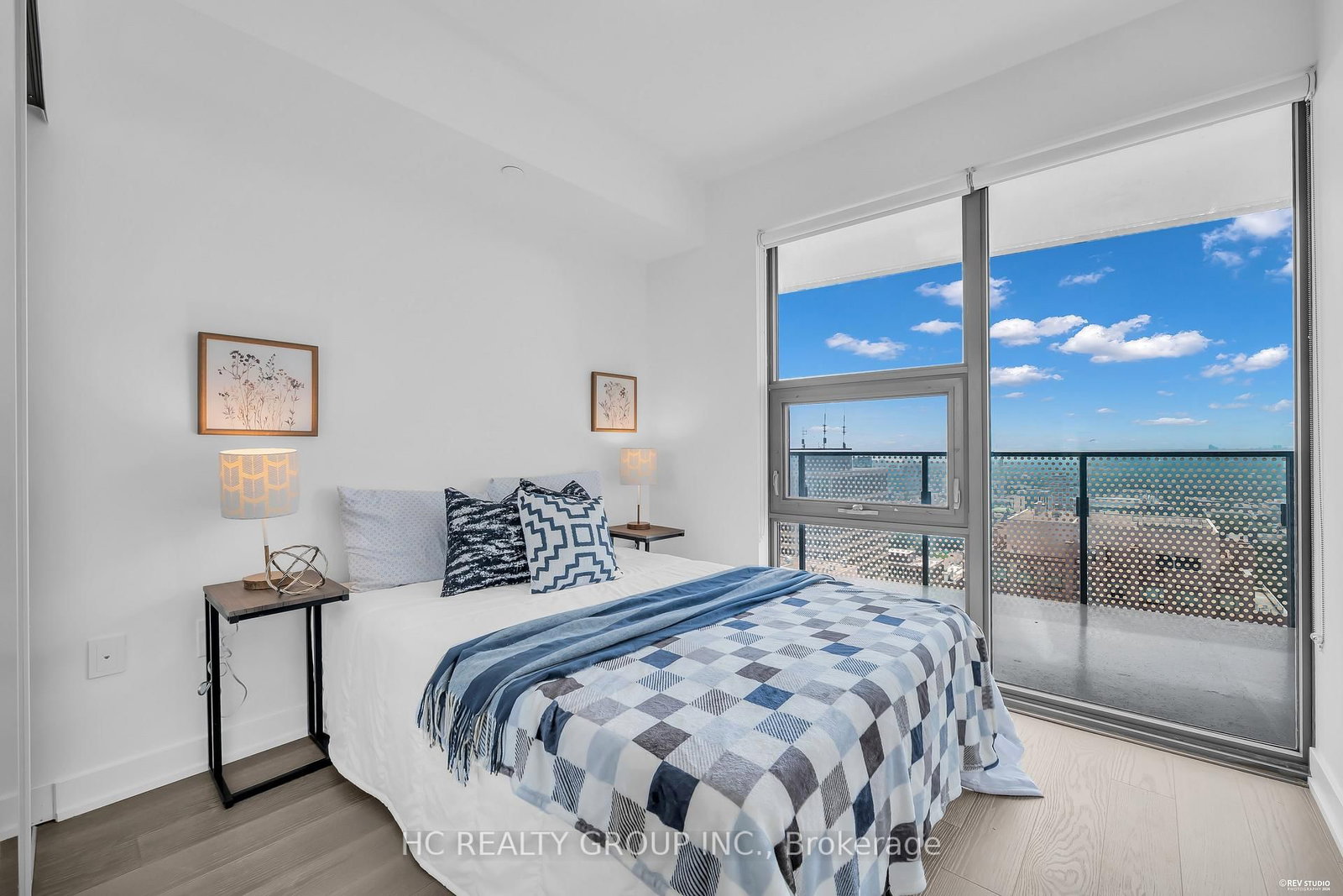 11 Wellesley Street W • #3408 • Toronto, ON photo 31