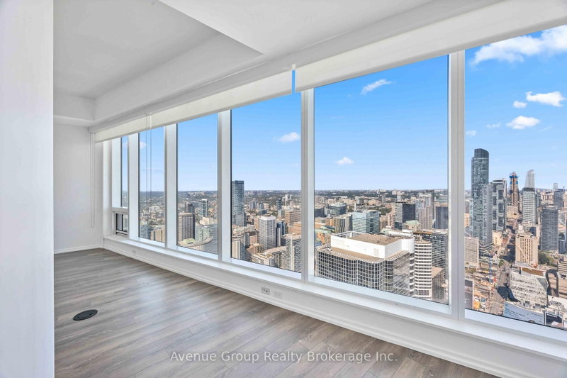 5713 - 197 Yonge Street