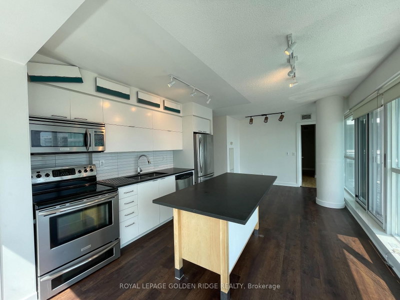 2303 - 80 Western Battery Road