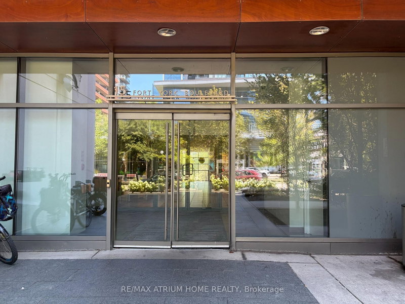 #609 - 15 Fort York Boulevard