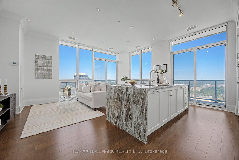 PH15 - 101 Erskine Avenue